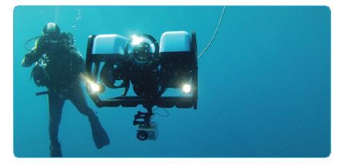 ? 潜水艦 有人探査機 AUV ( 自律型無人潜水機 ) ROV ( 遠隔操作型無人探査機 )