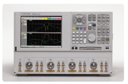 Network Analyzer (VNA) N5230A PNA-L Signal Generator (GS) with