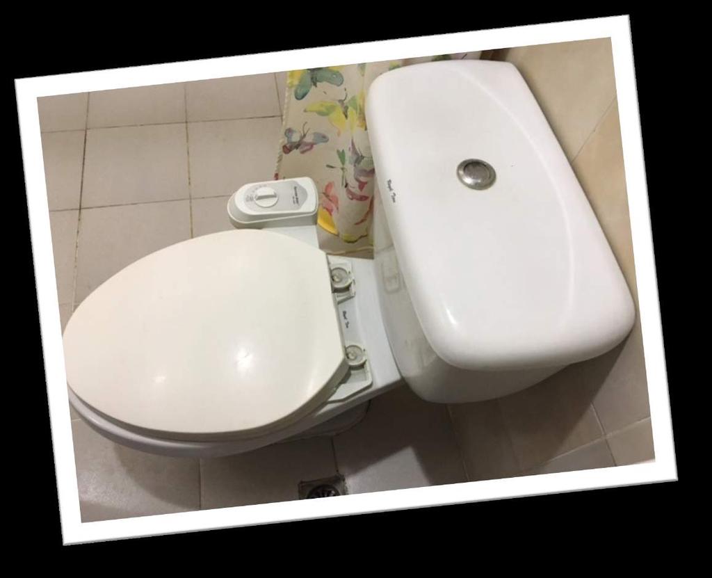 当宿舎では日本と同じようにトイレに紙が流せます!