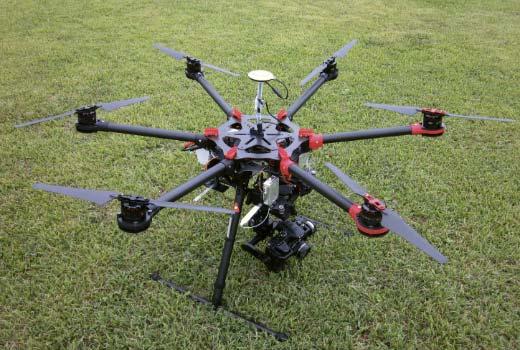 無人航空機 (UAV) とは 無人航空機 (UAV:Unmanned Aerial Vehicle