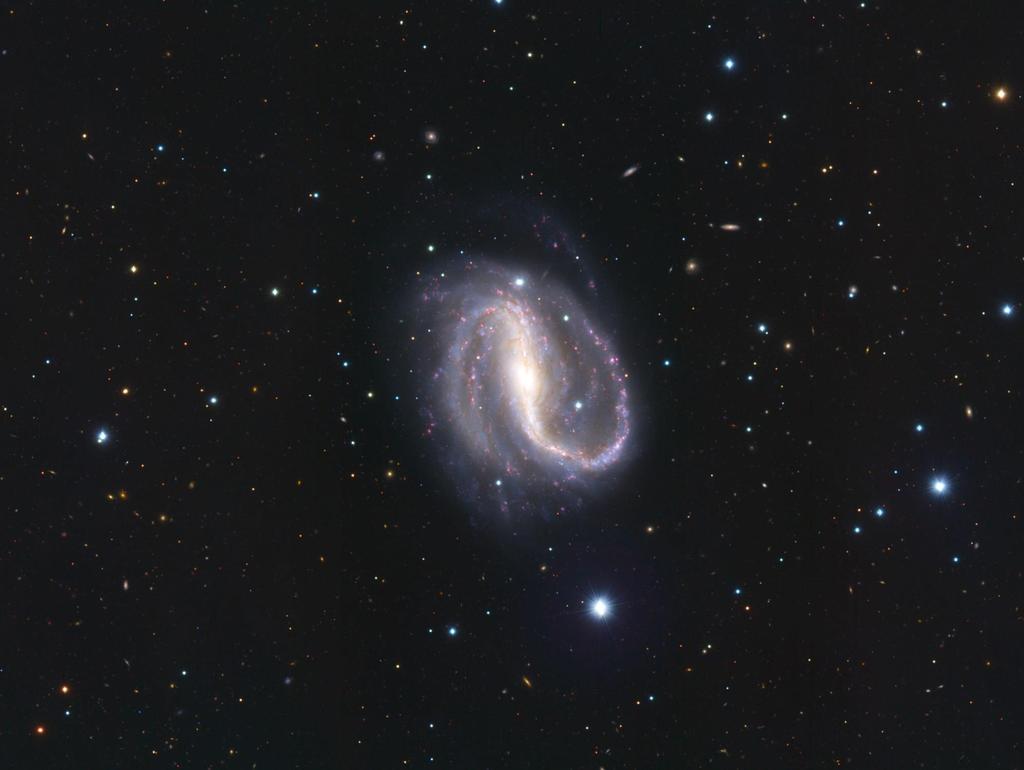 1-4. 銀河からなる宇宙 棒渦巻銀河 NGC