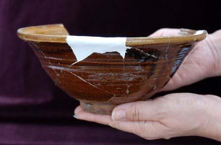 鎌倉にかけてのお墓から出土したお茶碗 ID 19 江戸の文化と新しい学問 道具 (