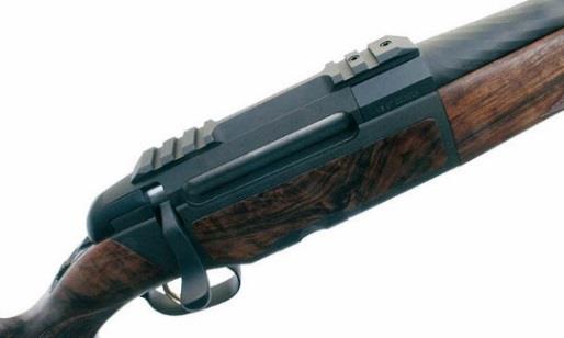 1864 年以降独創的な銃器を販売し続けてきた ステイヤーマンリカー社が長年の英知を結集したルーカスモデル