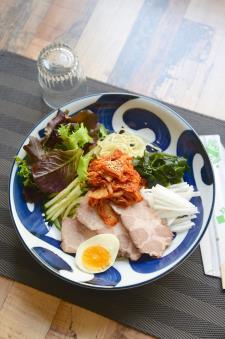 5 Hiyashi Kimchi (Froid) キムチ冷やしラーメン (Râmen Froid avec choux chinois pimenté)