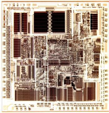九州大学井上弘士先生の講義のスライドより インテル マイクロプロセッサの歴史 19?