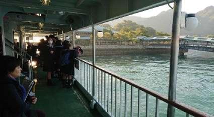 厳島神社に到着した時には潮は引いていて