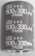 大形アルミ電解コンデンサ 基板自立形 小形化品 (105 ) KMS シリーズ小形化長寿命 太陽光発電用途向けに高耐圧品をラインナップ 105 3,000 時間保証 定格電圧範囲 :160~550V 静電容量範囲 :47~3,300μF 基板洗浄タイプではありませんのでご注意下さい RoHS2 適合品 KHS p6-30 小形化 KMS 小形化 KMM p6-35 長寿命化 LXS p6-52