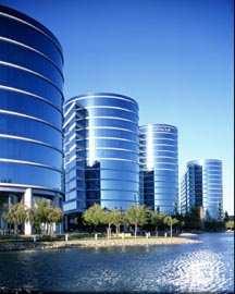 部上場 Vision もっとももっとも信頼信頼される IT 企業 沖縄 企業になる になる Oracle Corporation 本社所在地 : アメリカ合衆国合衆国カリフォルニアカリフォルニア州 売上高 : 143 億 80