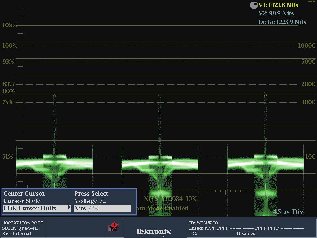 図 8. ST2084 10K HDR 目盛で使用される Nits カーソル HDR/HDR Full モードでは Nits カーソルと % カーソルが選択できます Nits カーソルは スペキュラ ハイライトの最大信号レベルを測定するのに便利です ( 図 8 を参照 ) 1.