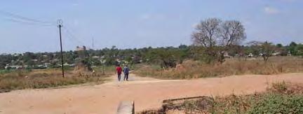 キトウェ市で最も重要な都市排水路で Chibuluma Road 南側の工業地域 市中心商業地域 Lumumba