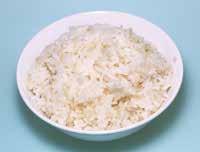 ( ロウ ) 層 のみを均等に除去した玄米 ( イメージ図 ) になります そのため 通常の玄米とは異なり 白米のようなふっくらとした食感で食べることができます また 栄養価 ( 表 1) がほぼ玄米と同様に残っており 消化性も優れているため 栄養素の摂取効率が良いことも特長の1つです さらに 金芽ロウカット玄米に使用する玄米は