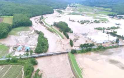 多くの家屋や農地が浸水し 道路冠水 及び橋梁損傷など 甚大な被害が発生 南富良野町 23k 24k 常呂川 観測史上初めて 3