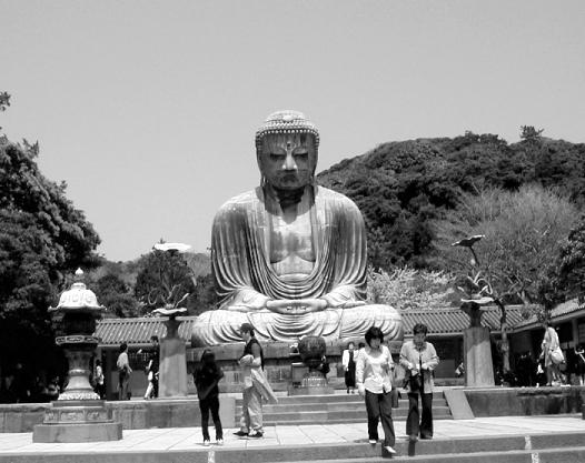 Vol.7, No.1, 2002 1 1 Fig. 1 The Great Buddha of Kamakura 13 12.4m 8 8 1264 7 8 13 3 2 1498 1960 [41] 1950 7 2 25mm 12.