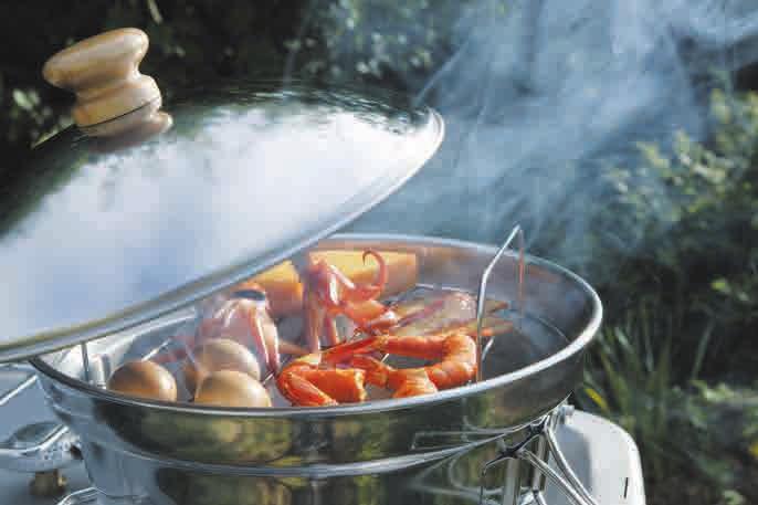 ッキングヒーター対応のスモーカーが誕生しました 陶器ならではの保温力で食材をじっくり加熱します