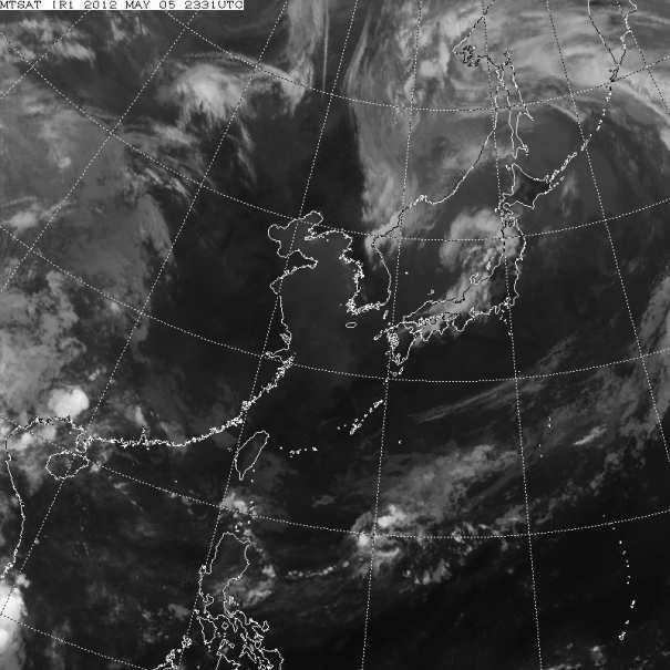 ５ 気象状況 １ 概況 5 月 6 日は日本の上空 5,500 メートルにおいて 氷点下 21 度以下の強い寒気が流れ 込んだ 09 時の高層天気図 一方 09 時には日本海に低気圧があって 東日本から