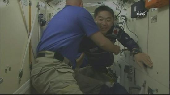 gov/gallery/images/station/crew-14/html/iss014e18785.html http://spaceflight.nasa.