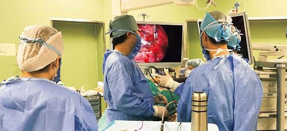胸膜中皮種に対する手術及び集学的治療 1) Surgical therapy for lung cancer 2) Robotic surgery for lung