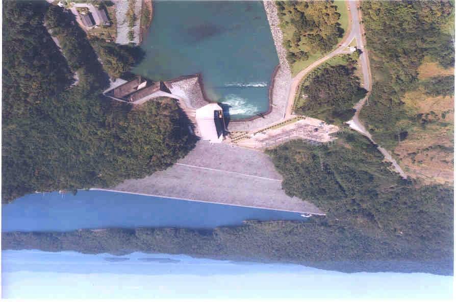 Sirikit Dam River: Nan River Purpose: Irrigation, Power Generation, Flood Control, Navigation Drainage Area: 13,130 (sq.