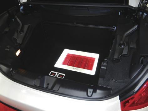 第 3 章次世代パワー半導体の応用事例 NE Handbook Power Device Car Audio System カー オーディオ 高級カー オーディオを手掛けるビーウィズは 第 42 回東京モーターショー ( 一般公開 :2011 年 12 月 3~11 日 ) の同社ブースにおいて SiC 製 SBD 搭載のパワー アンプ A-110S II を用いたカー