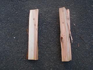 (6) 割り終わった薪をかまどに運び 薪割り台を片付けます