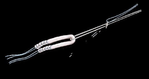 5mm もしくは 2mm のドリルピンを使用して 皮質骨に直角に 骨片の骨腱移行部から約 5mm の位置くらいのところに穴をあけます BTB TightRope の組立手順は製品にも付属しております ワイヤー部分 ループ
