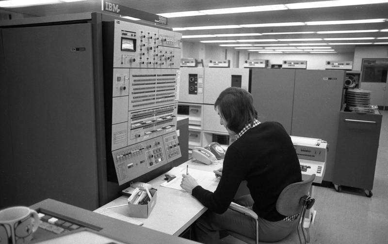 IBM System/360 http://upload.wikimedia.