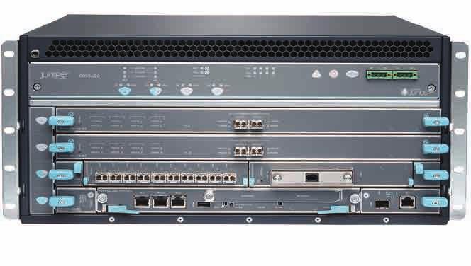 SRX5000 シリーズラインナップ Juniper Networks SRX5000 シリーズは 4 もしくは 8 または 14 のシャーシスロットを持つ大型のサービスゲートウェイです 製品のご利用にはサービスプロセッシングカード (SPC) と I/O カード (IOC)