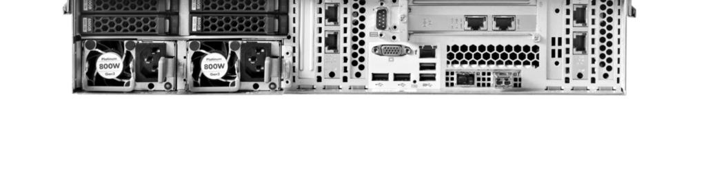 内蔵ストレージベイ ( 背面 ) [ オプション ] PCI スロット TX50 S8 シリアルポート [ オプション ]