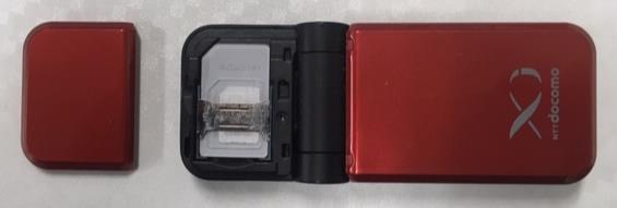 6. BOX の USB ポートに SIM をセットした赤いモジュール (L 字付き ) を差し