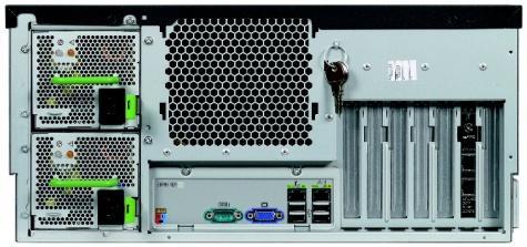 コントローラーを使用できます SAS ハードディスクの場合は RAID 0 1 および RAID 1E 対応の 8 ポート SAS コントローラー または RAID 0 1 10 5