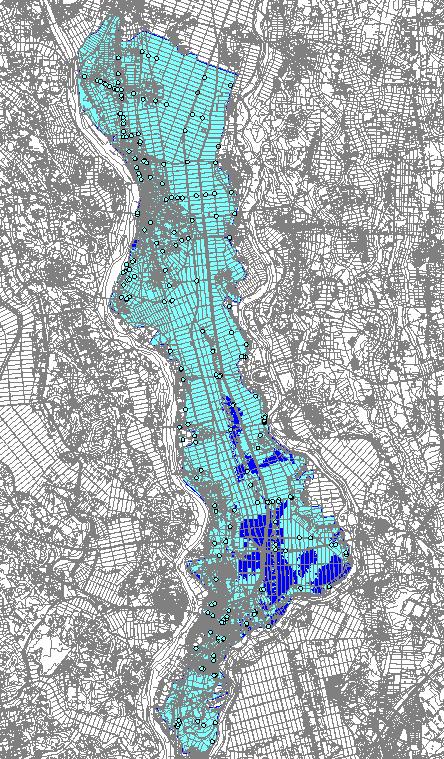 5 km² の浸水面積 上記の数値は 全川の効果のうち 鬼怒川左岸を対象として表示 常総市役所 浸水実績 国総研資料より作成 浸水面積約 40 km² 氾濫水量 注 約 3,400 万 m³ 浸水戸数約 9,300 戸浸水深 3m 以上約 3.