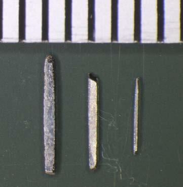 400 200 S3 S2 S2 S3 小 大 大 小 結晶サイズ 0 10 20 30 40 T (K) 図 2:5 種類のサイズ (