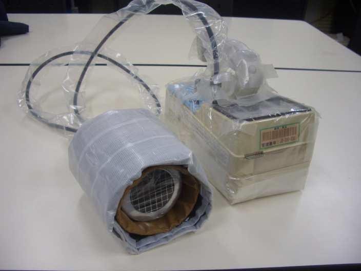 遠隔重機 (BROKK330D) の調査 除染事例 水洗浄 ワイヤブラシやサンダーによる金属表面の研磨