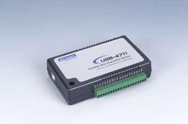Advantech 社 PCI バスマルチファンクションデータ収集カード 製品名 アナログ入力 アナログ出力 デジタル入力 デジタル出力 PCI-1710 12 bit ADC, 16チャネル, 100 KS/s 12 bit DAC, 2チャネル, 38 KS/s 16 点 16 点 PCI-1712 12 bit ADC, 16チャネル, 1 MS/s 12 bit DAC, 2チャネル,