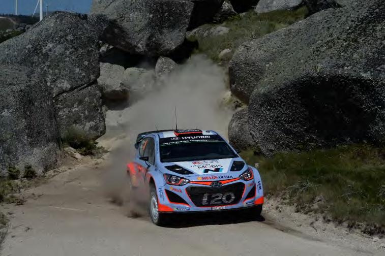 戦のアルゼンチンではパドルシフトを採用するなど着実に進化を重ねているだけに シーズン終盤ではヒュンダイ勢も上位争いに絡んでくることが予想されている 2015 年の WRC/Future of WRC 2015 2014 年の WRC において 2