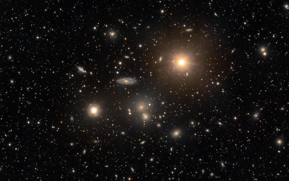 銀河団 数百個ほどの銀河の集まり 大きさ 1000 万 2000 万光年